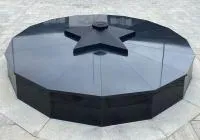 Пьедестал гранит (518247) монтаж плита вечного огня монолит - массив  в Челябинске