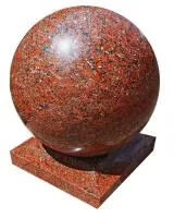 Декоративный шар из красного гранита (518208) производство - сфера арт-объект ø 500 мм. монолит массив  в Челябинске