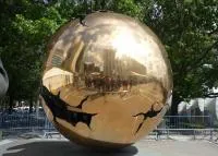 Полый шар из латуни полированный (198296) производство - сфера арт-объект ø 1000 мм. пустотелая  в Челябинске
